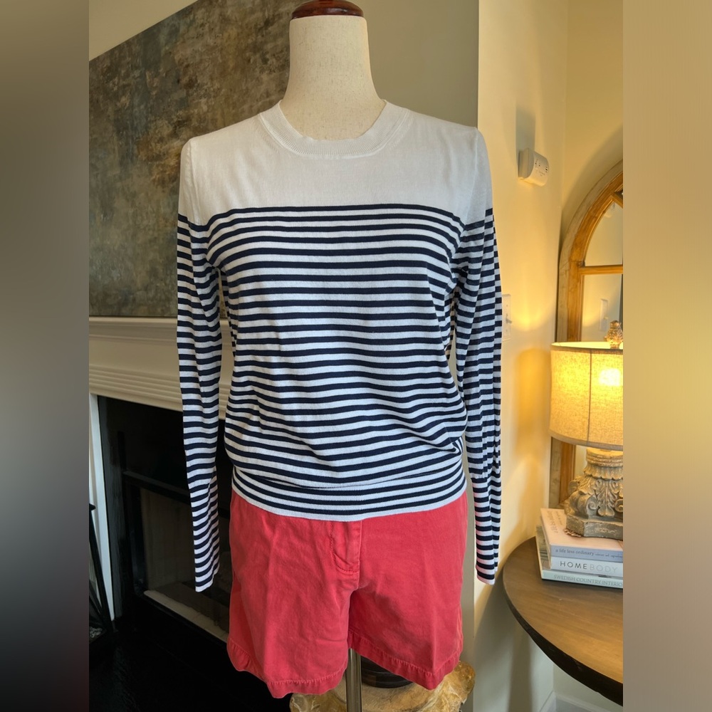 JCREW Women’s Summer Weight Sweater in Navy Stripe Crewneck Size Small